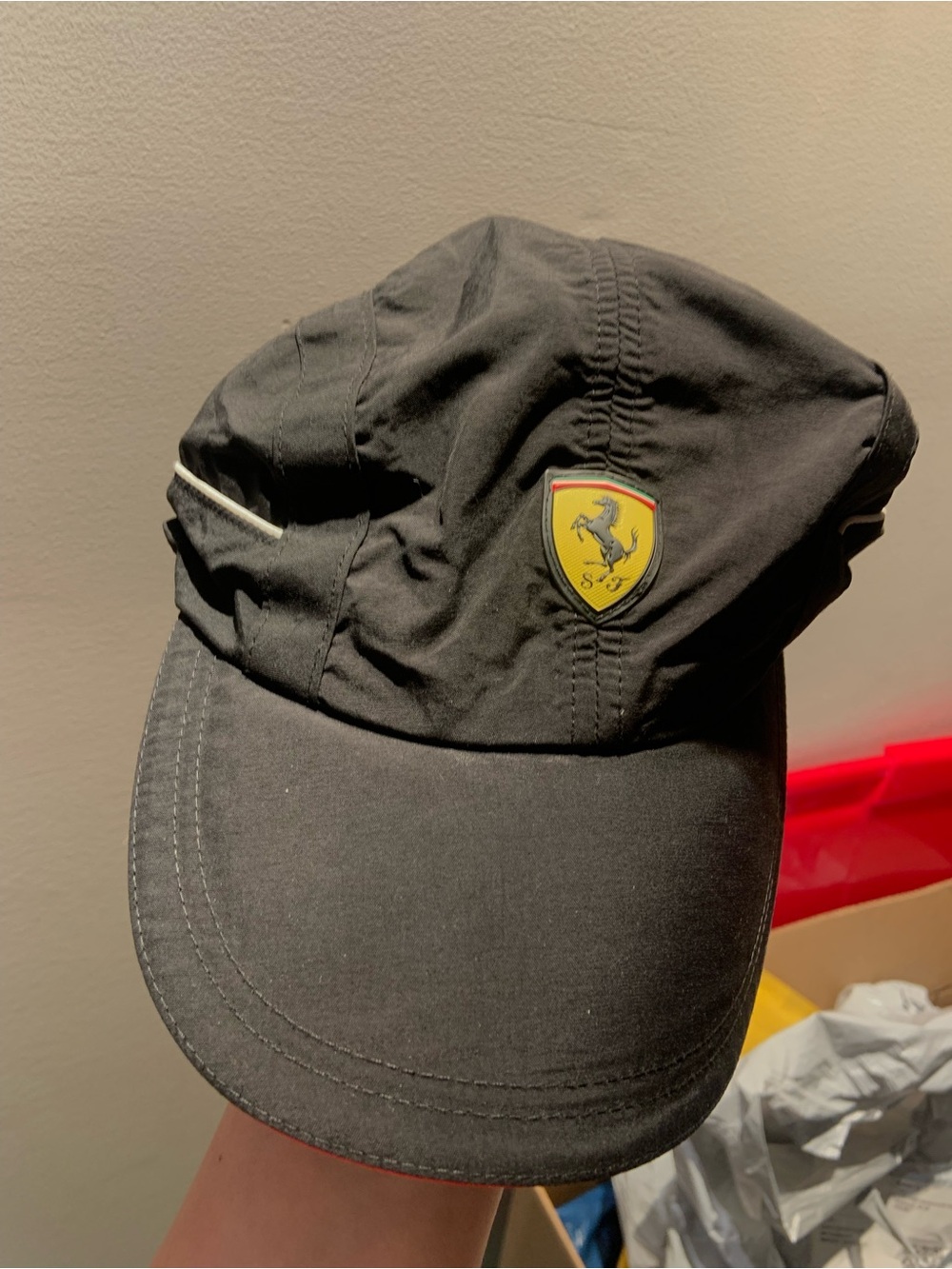 Official Puma Scuderia Ferrari F1 Motorsport running cap sweat wicking